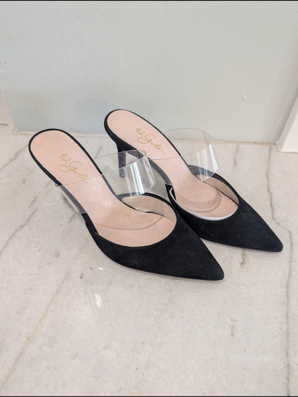 42 Gold Ronnie Black Clear Strap Pointed Toe Suede 3.5" Heels Women's Size 8.5
